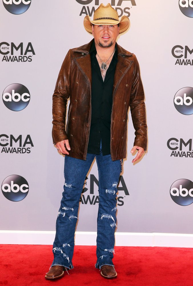 Jason Aldean Picture 131 48th Annual CMA Awards Red Carpet