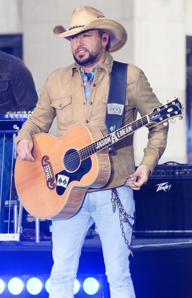 Jason Aldean Performs at Today Show