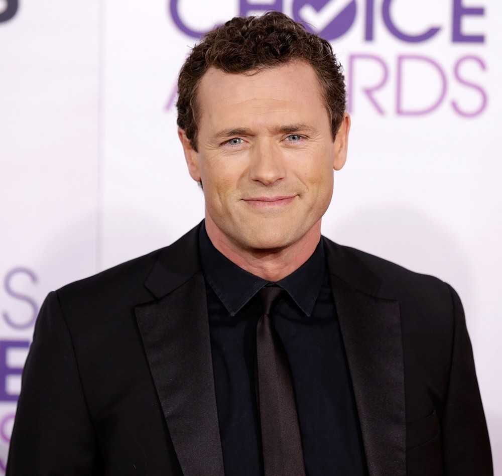 Jason O'Mara;<br>People's Choice Awards 2013 - Red Carpet Arrivals