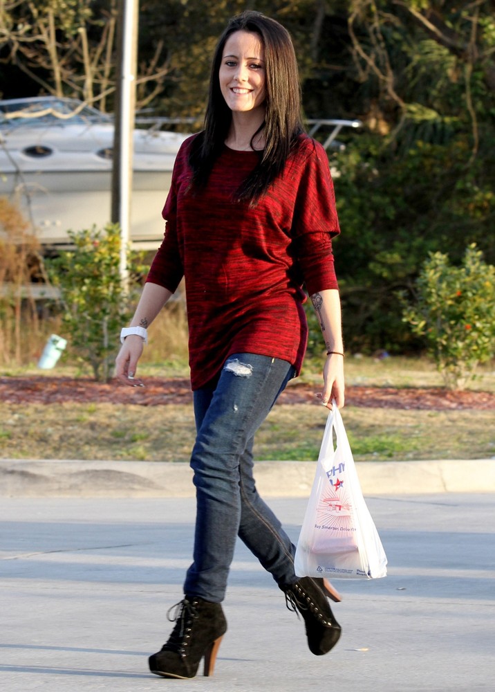 Jenelle Evans;<br>Jenelle Evans Seen Out Grocery Shopping