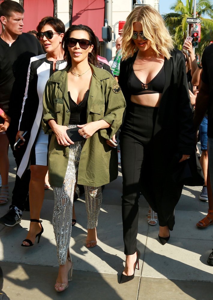 Kim Kardashian, Khloe Kardashian and Kris Jenner Filming KUWTK