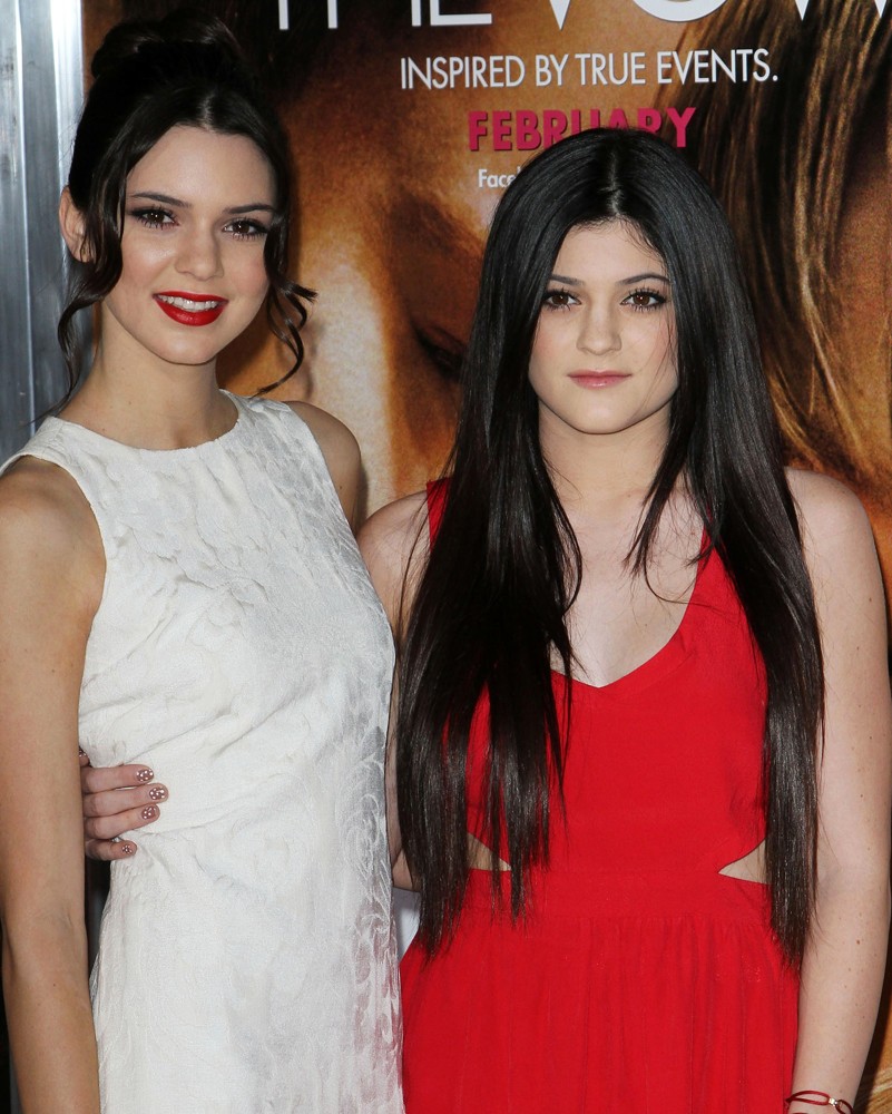 Kendall Jenner;Kylie Jenner;<br>The Vow Los Angeles Premiere