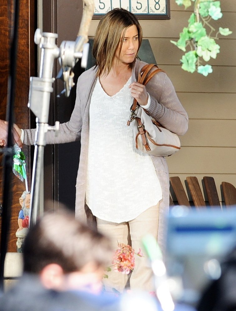 Jennifer Aniston;<br>On The Set of Movie Cake