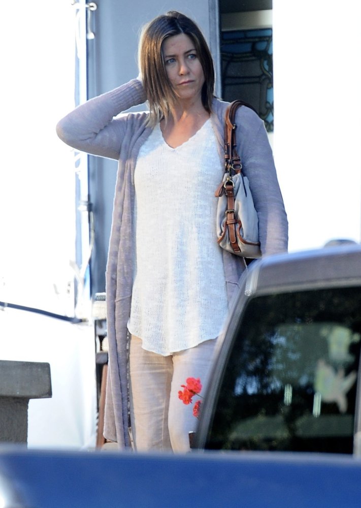 Jennifer Aniston;<br>On The Set of Movie Cake