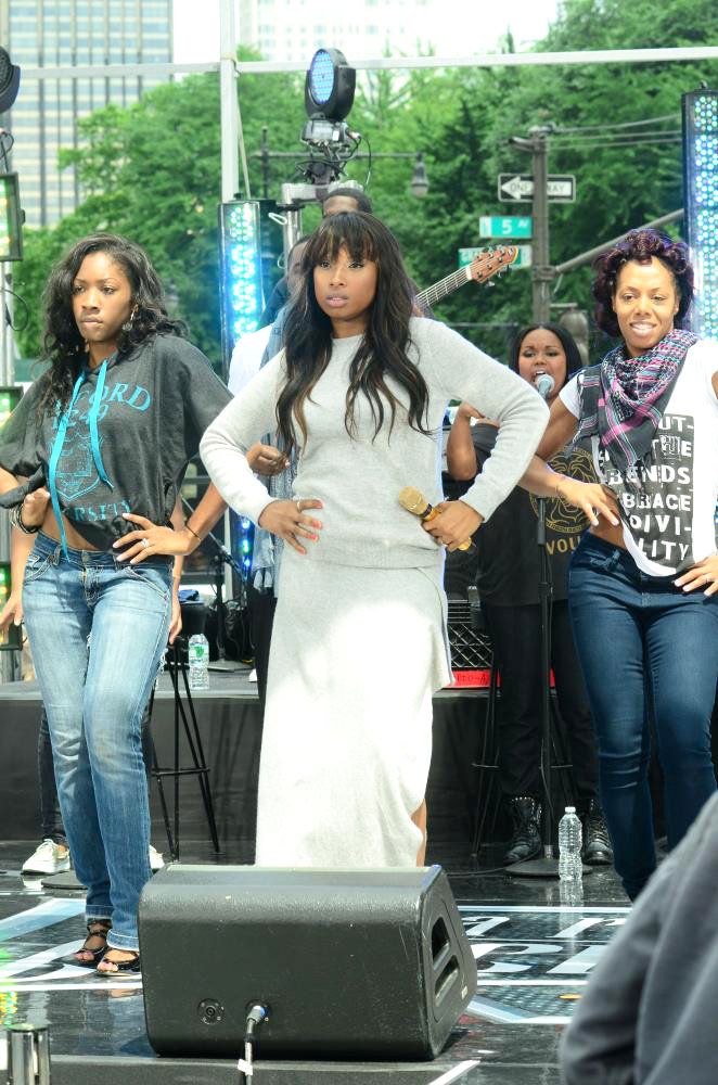 Jennifer Hudson;<br>Jennifer Hudson Performs on CBS' The Early Show