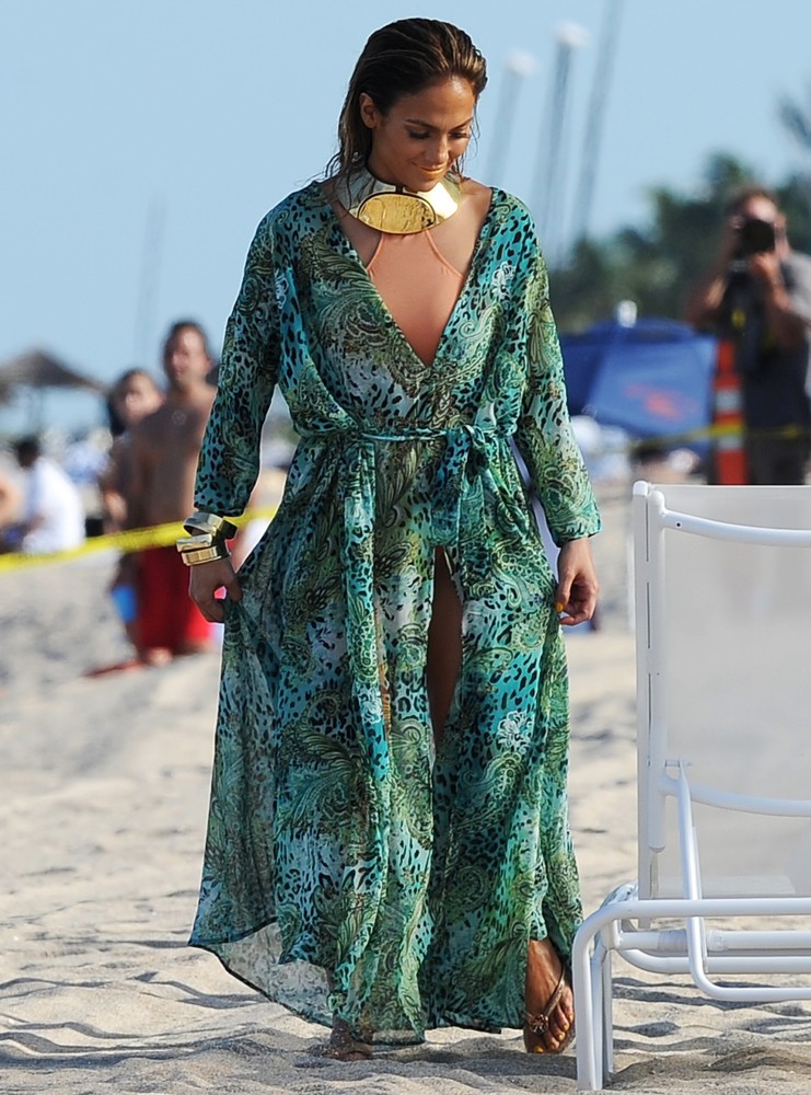 Jennifer Lopez;<br>Jennifer Lopez Filming A TV Commercial