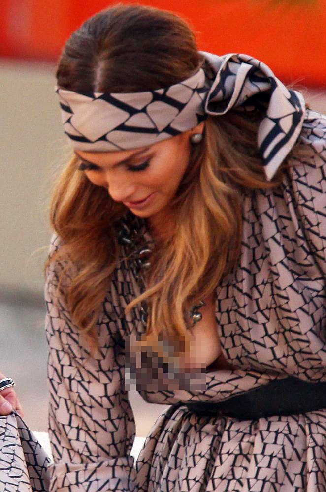 Jennifer Lopez;<br>Jennifer Lopez Suffers A Wardrobe Malfunction on German ZDF TV Show Wetten Dass