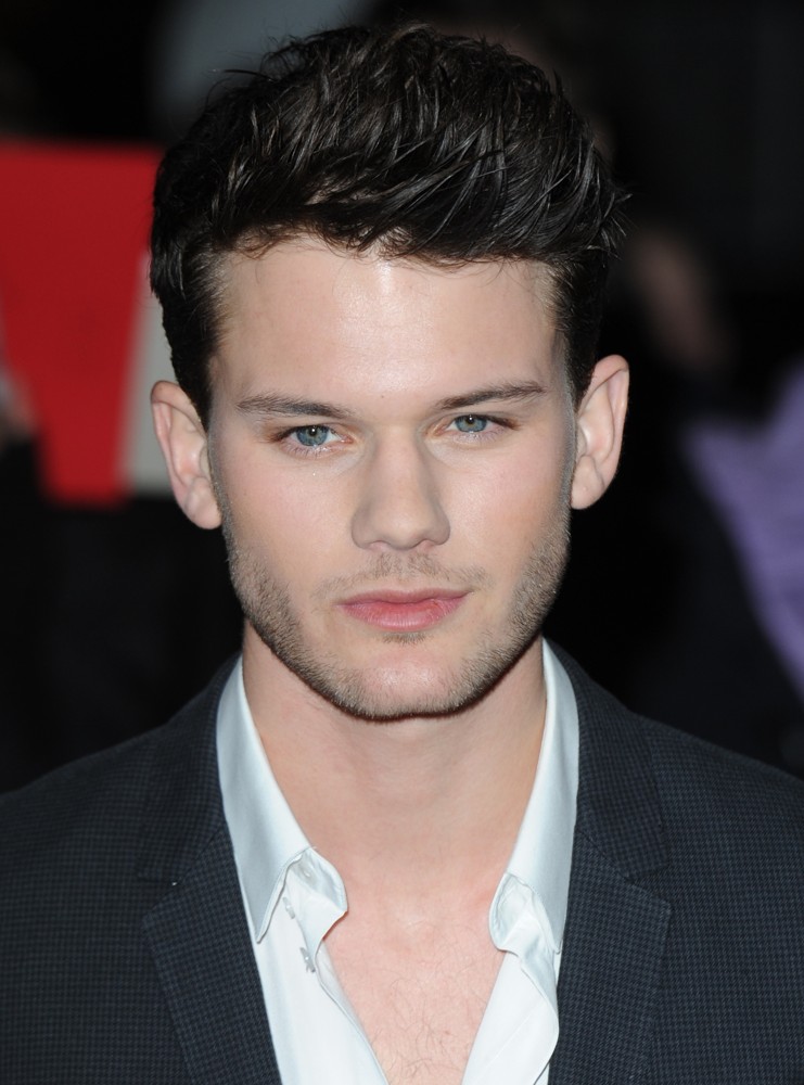 Jeremy Irvine;<br>The Critics' Circle Film Awards 2012 - Arrivals