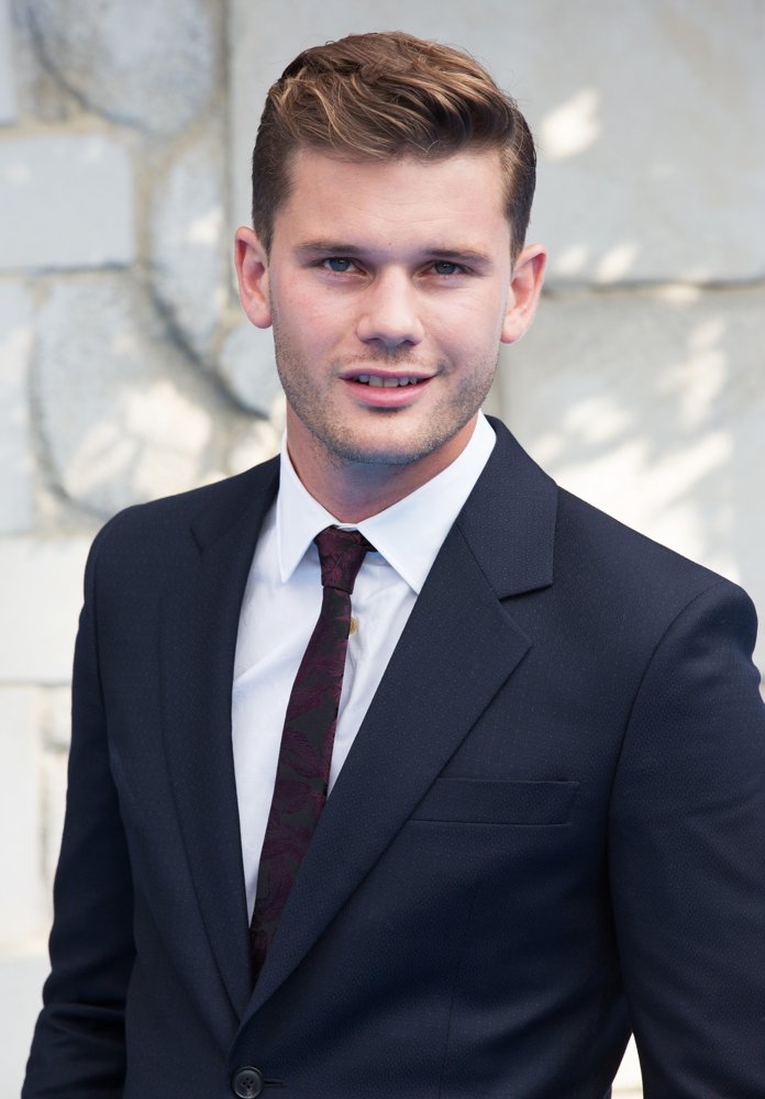 Jeremy Irvine Pictures, Latest News, Videos.