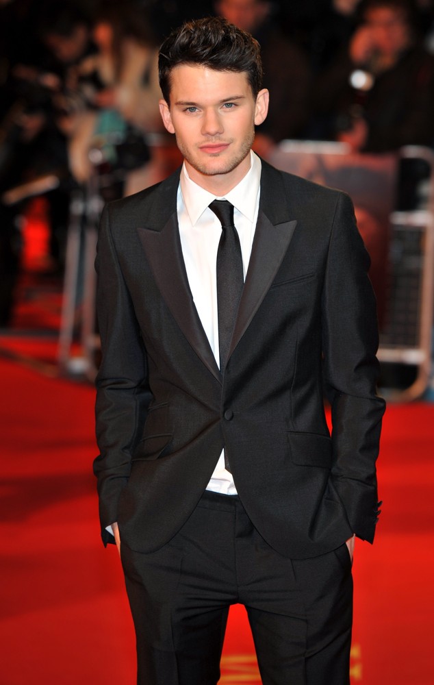 Jeremy Irvine;<br>War Horse - UK Film Premiere - Arrivals