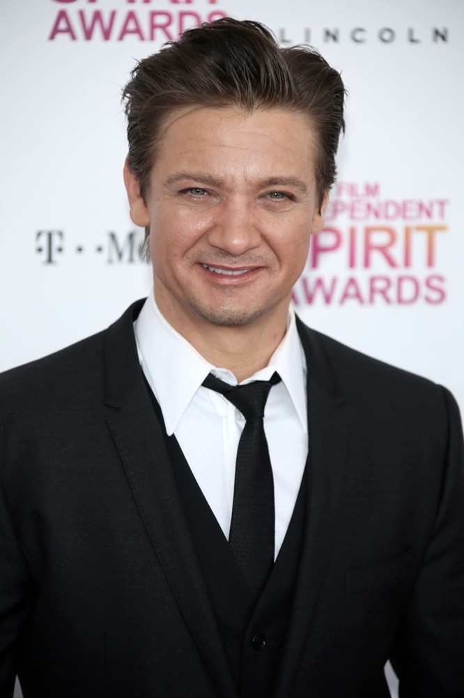Jeremy Renner;<br>2013 Film Independent Spirit Awards - Arrivals