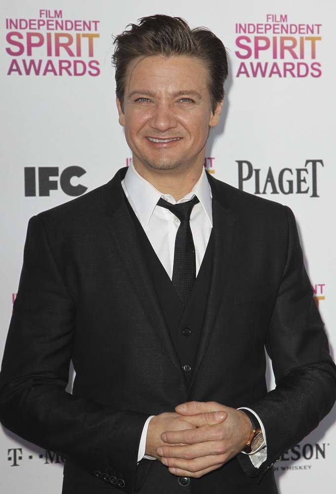 Jeremy Renner;<br>2013 Film Independent Spirit Awards - Arrivals
