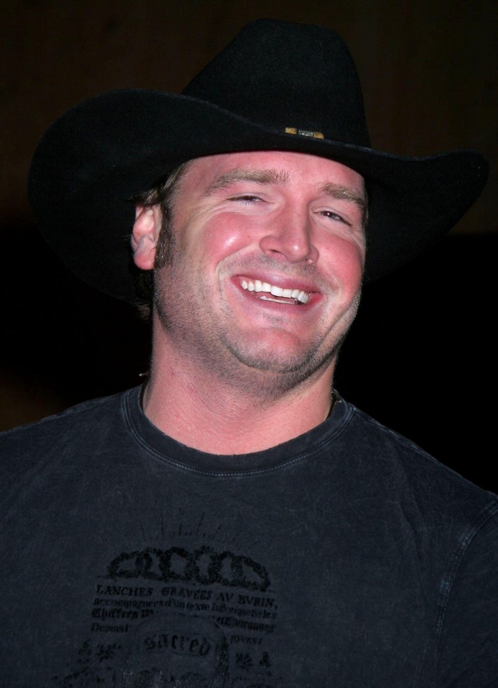 Jerrod Niemann;<br>Jerrod Niemann Performs Live in Concert