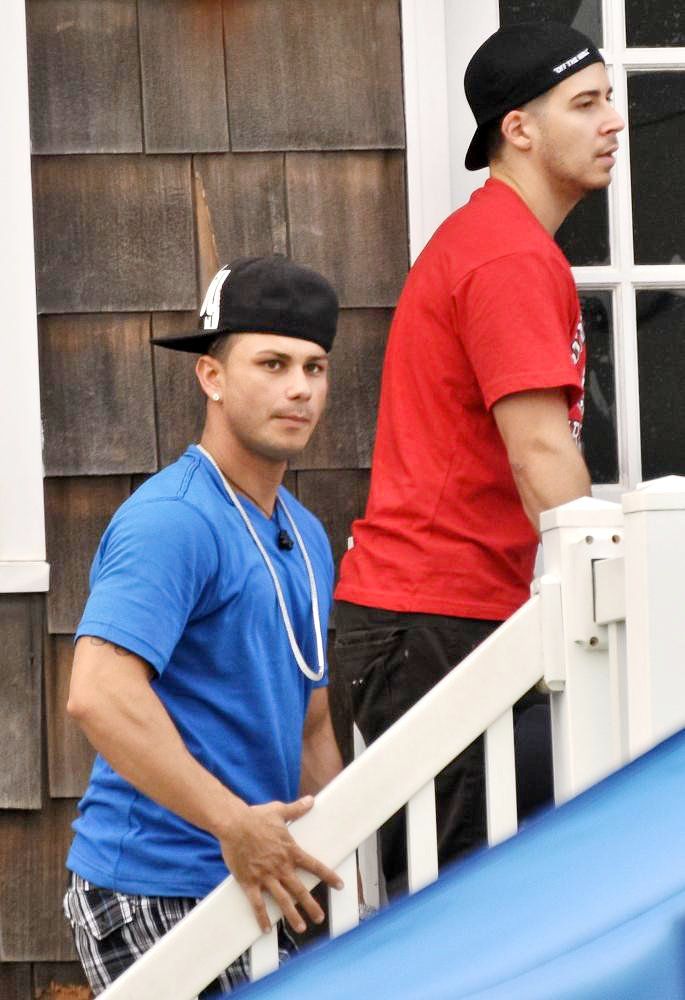 DJ Pauly D;Vinny Guadagnino;<br>The Cast of Jersey Shore Returns to Seaside Heights After Filming in Florence, Italy
