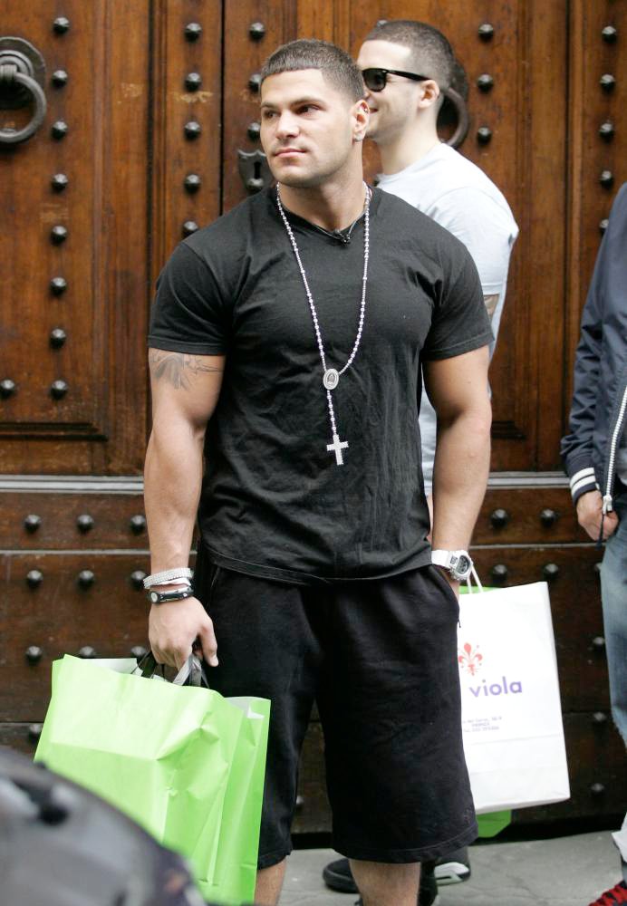 Ronnie Ortiz-Magro;Vinny Guadagnino;<br>Casts Shopping in Florence While Flming The Reality Show 'Jersey Shore'