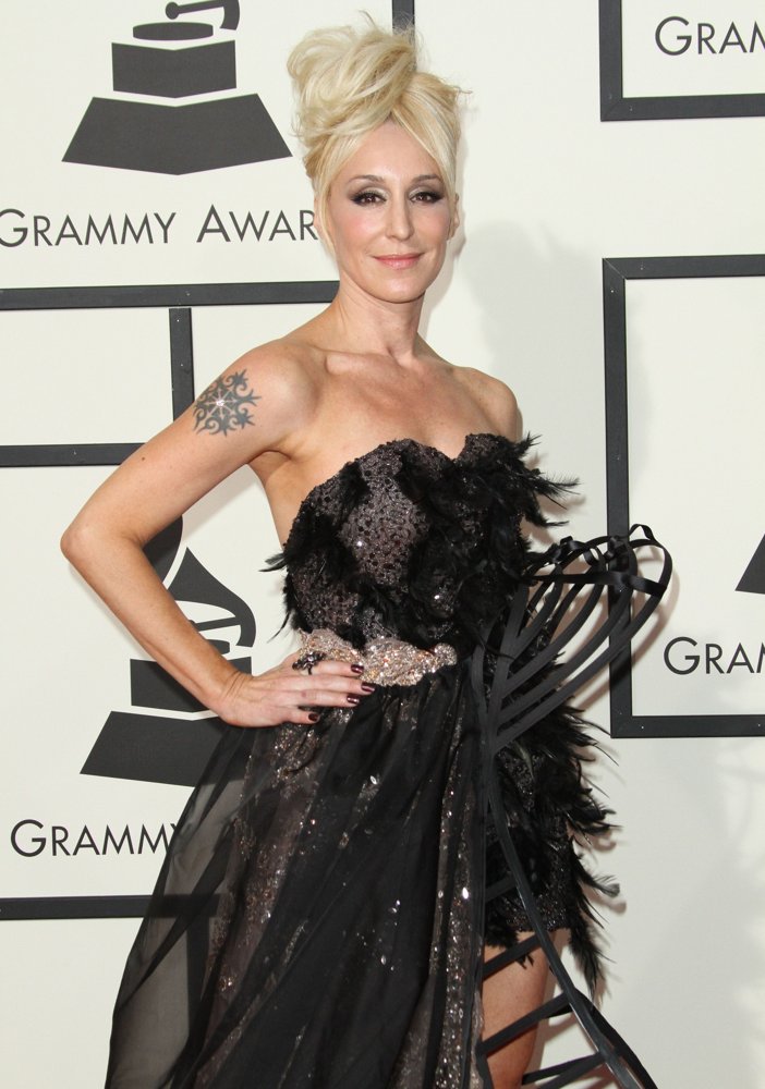 JES;<br>58th Annual GRAMMY Awards - Arrivals