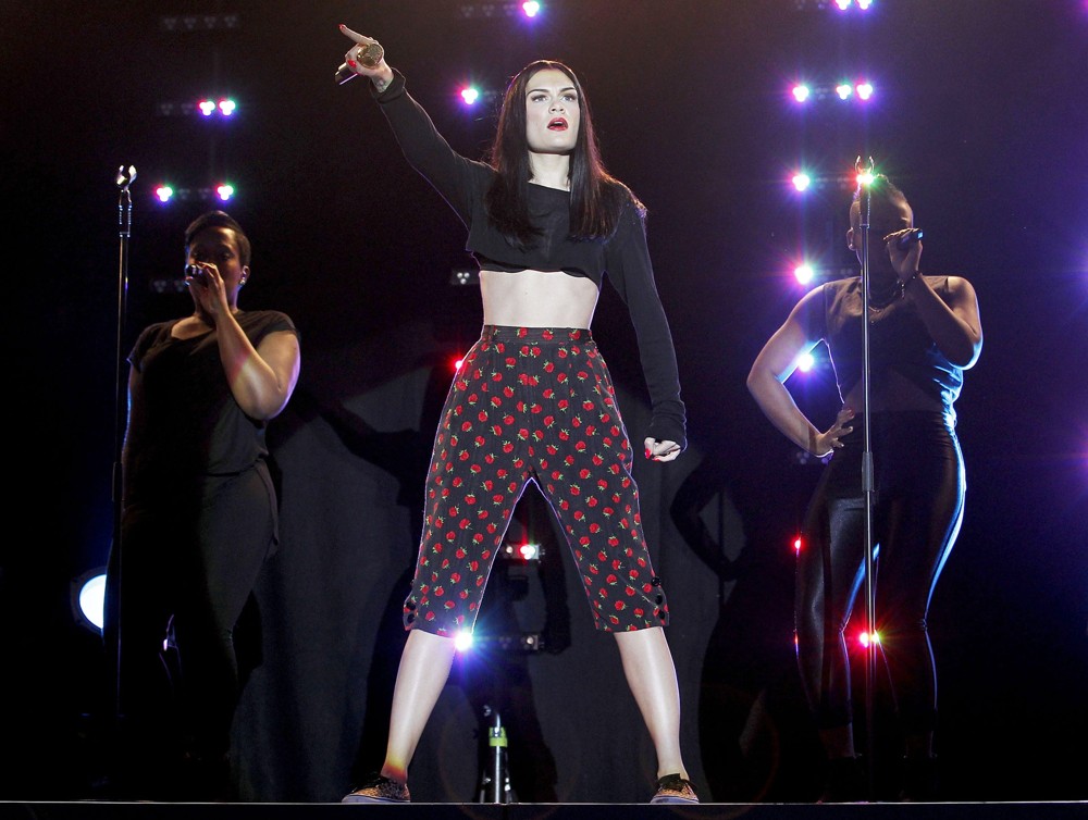 Jessie J;<br>Jessie J Performing Live on Stage