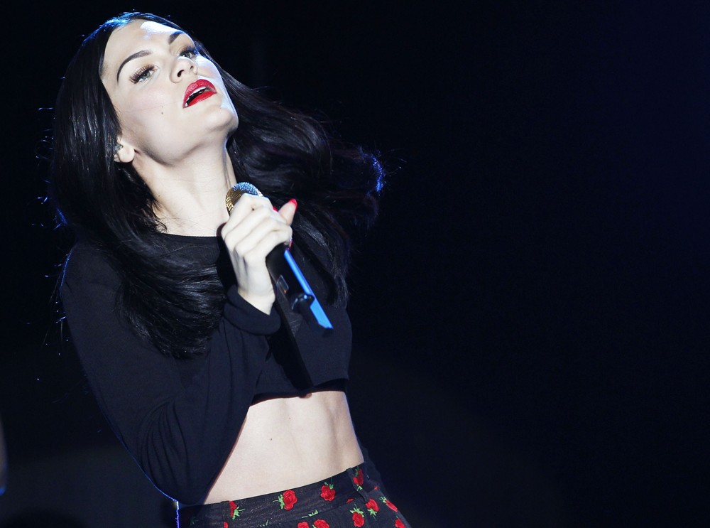 Jessie J;<br>Jessie J Performing Live on Stage