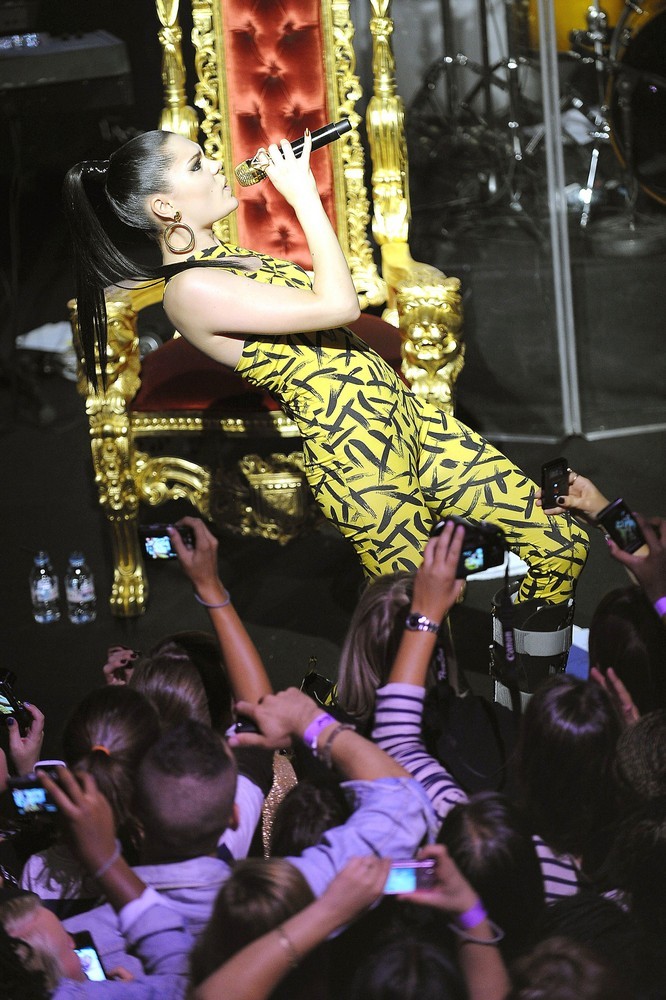 Jessie J;<br>Jessie J Performs at The VIP Room Theatre