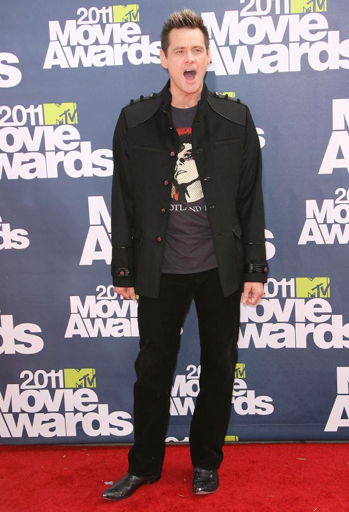 Jim Carrey;<br>2011 MTV Movie Awards - Arrivals