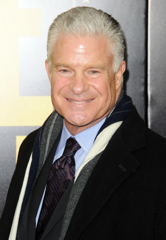 Jim Lampley;<br>Grudge Match New York Screening - Red Carpet Arrivals