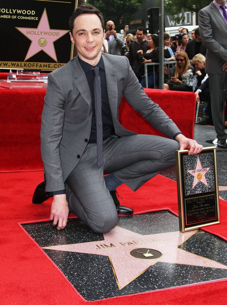 Jim Parsons Beyond The Fame A Look At His Family - byiedxc