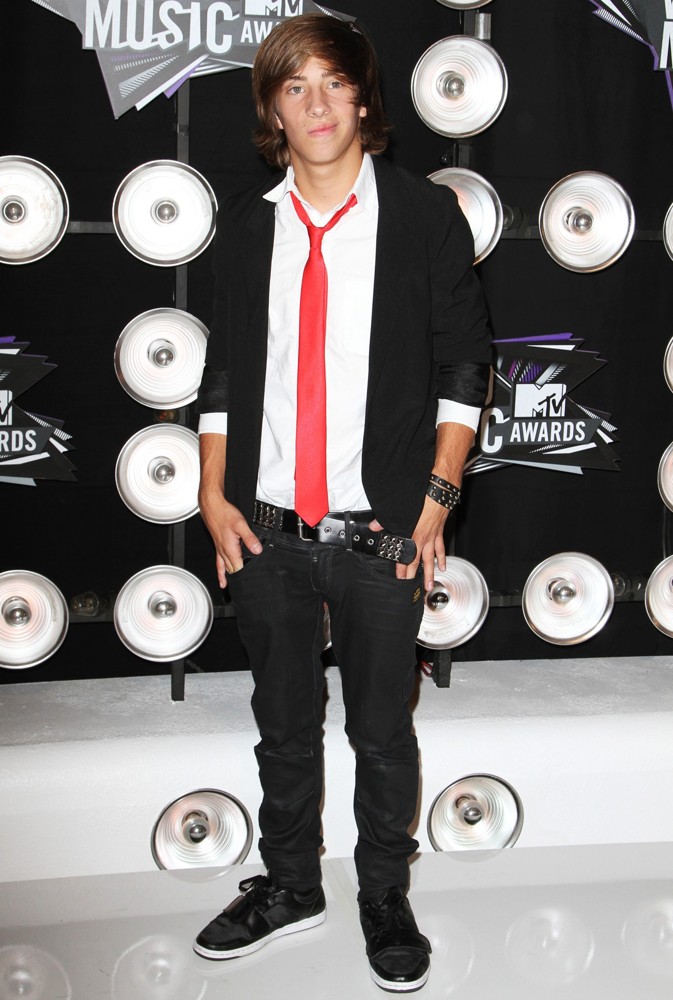 Jimmy Bennett;<br>2011 MTV Video Music Awards - Arrivals
