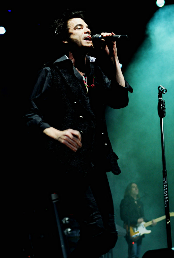 Train;<br>The 2010 Q102 Jingle Ball