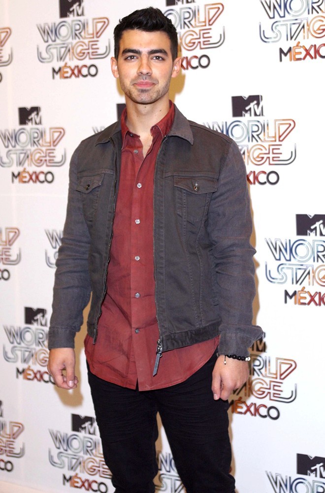 Joe Jonas;Jonas Brothers;<br>2011 MTV World Stage Mexico - Press Conference