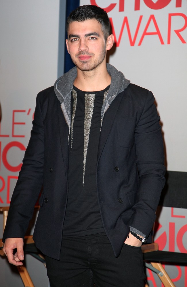 Joe Jonas;Jonas Brothers;<br>People's Choice Awards 2012 Nominations Press Conference