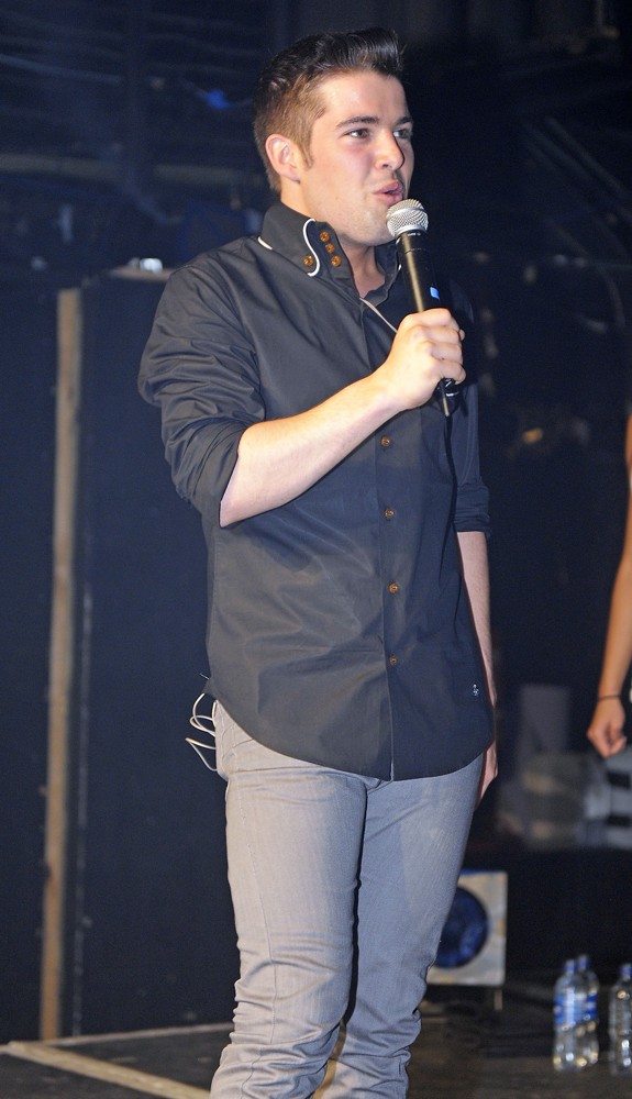 Joe McElderry;<br>Joe McElderry Performing Live