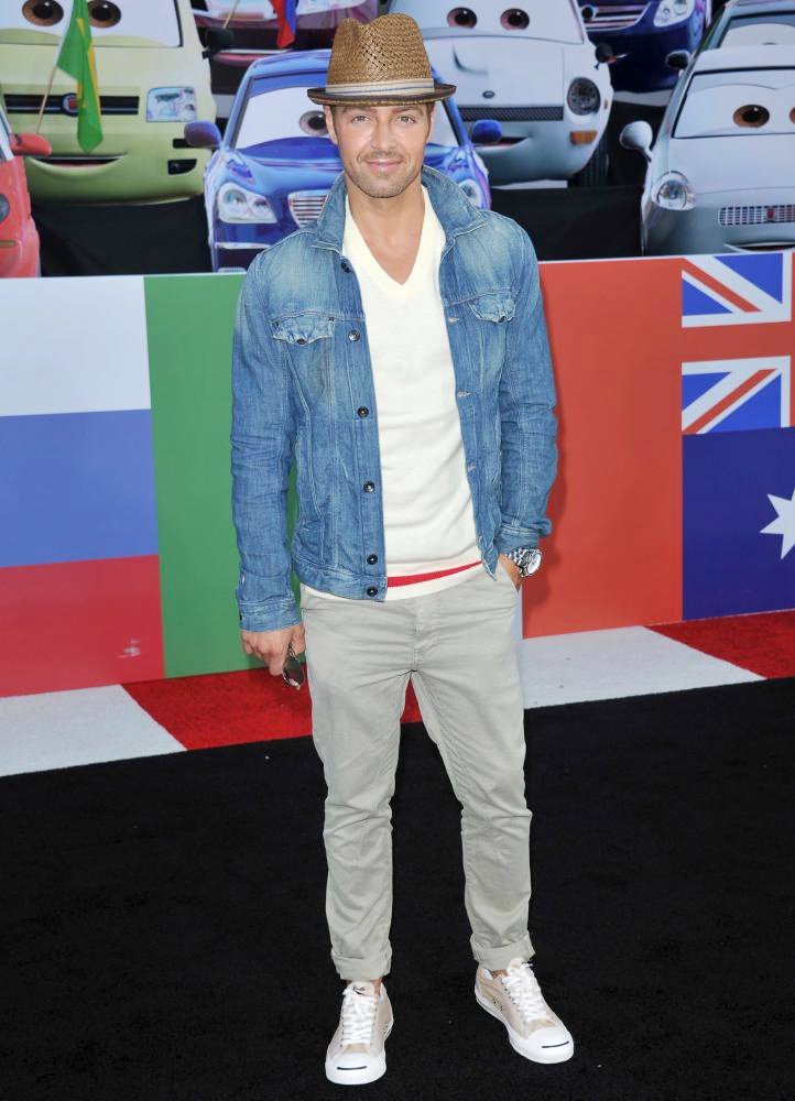 Joey Lawrence;<br>The Los Angeles Premiere of Cars 2 - Arrivals