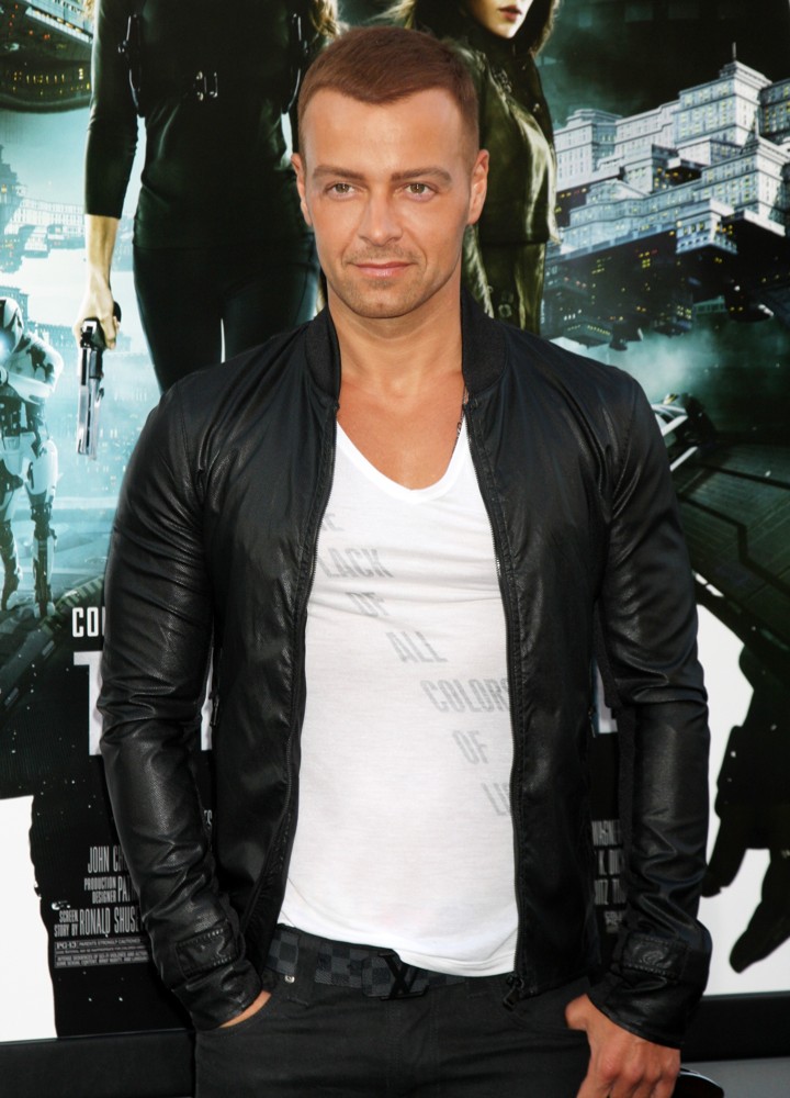 Joey Lawrence;<br>Los Angeles Premiere of Total Recall