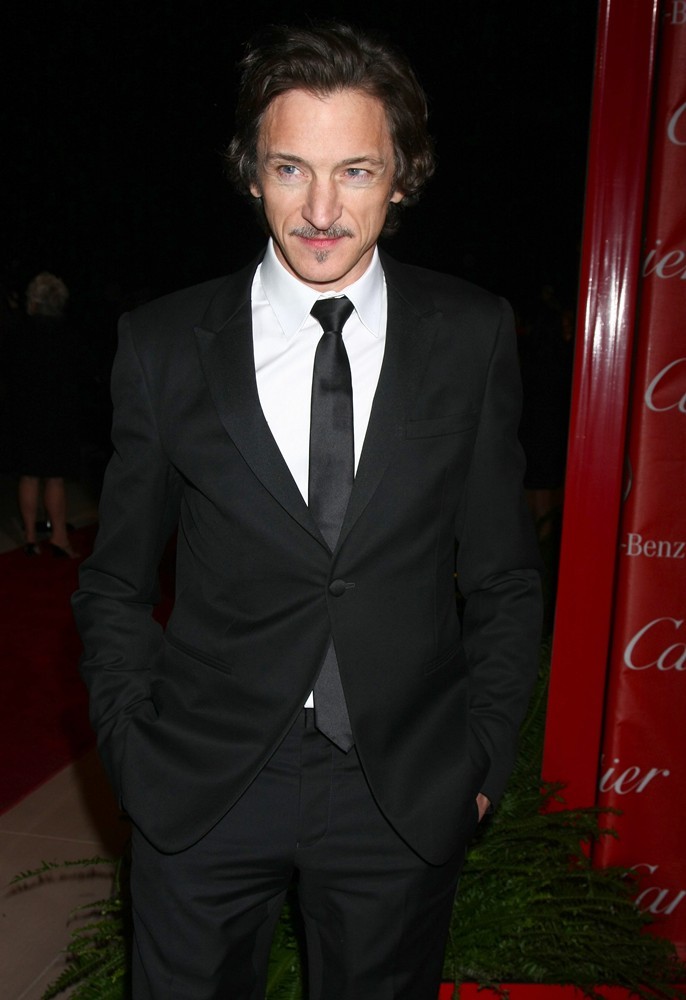 John Hawkes;<br>24th Annual Palm Springs International Film Festival Awards Gala - Red Carpet