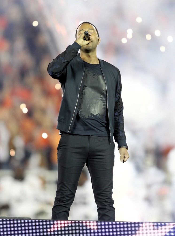 John Legend;<br>The 2014 Vizio BCS National Championship Game at The Rose Bowl
