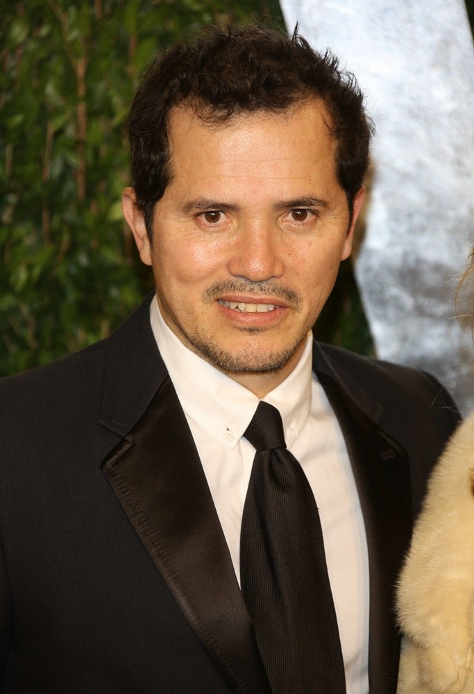 John Leguizamo;<br>2013 Vanity Fair Oscar Party - Arrivals
