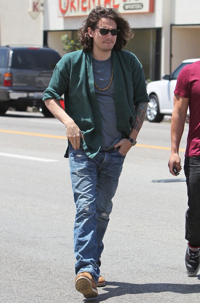 John Mayer;<br>John Mayer Seen Leaving Kings Road Cafe After Having Lunch with Celebrity Trainer Harley Pasternak