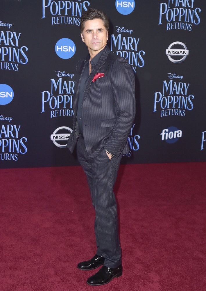 mary poppins returns premiere