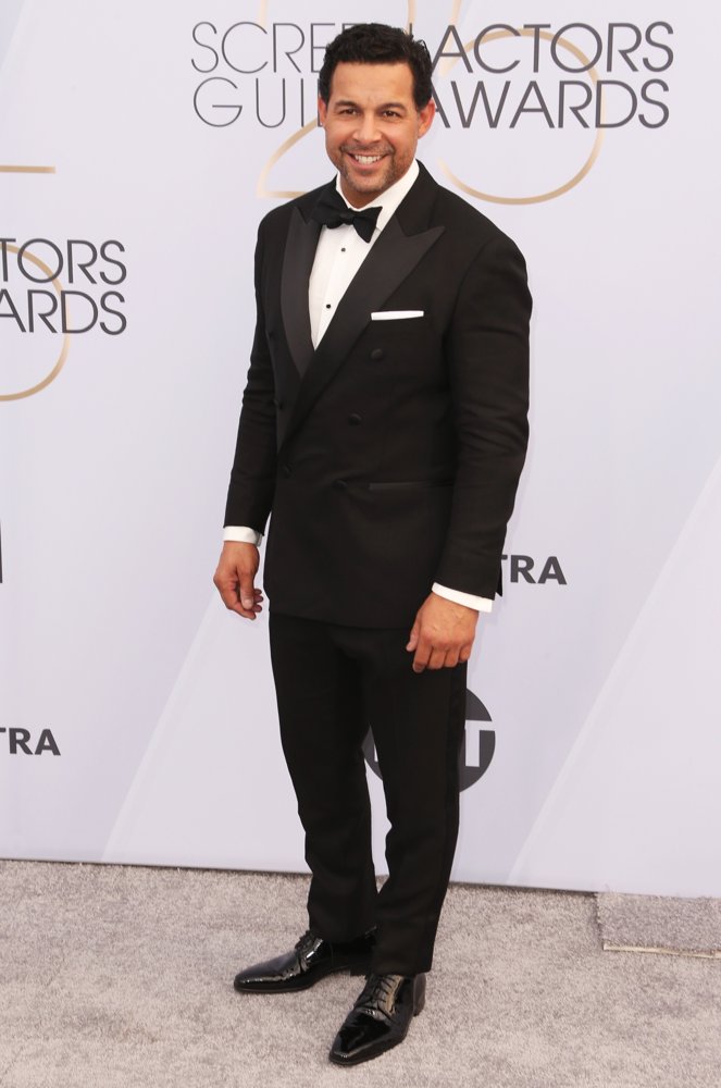 Jon Huertas;<br>25th Annual Screen Actors Guild Awards - Arrivals