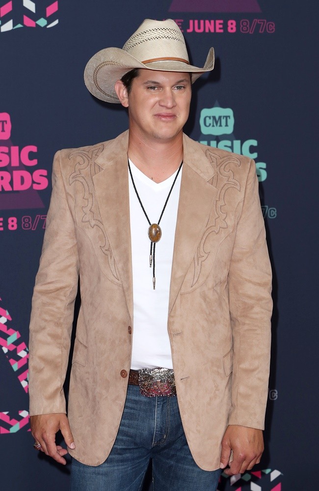 Jon Pardi Pictures with High Quality Photos