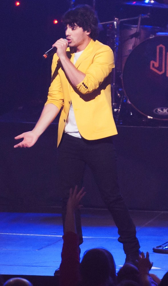 Joe Jonas;Jonas Brothers;<br>KIIS FM's Jingle Ball 2012 - Show