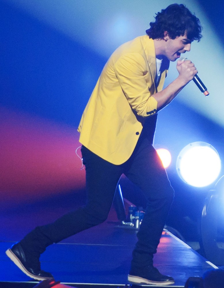 Joe Jonas;Jonas Brothers;<br>KIIS FM's Jingle Ball 2012 - Show