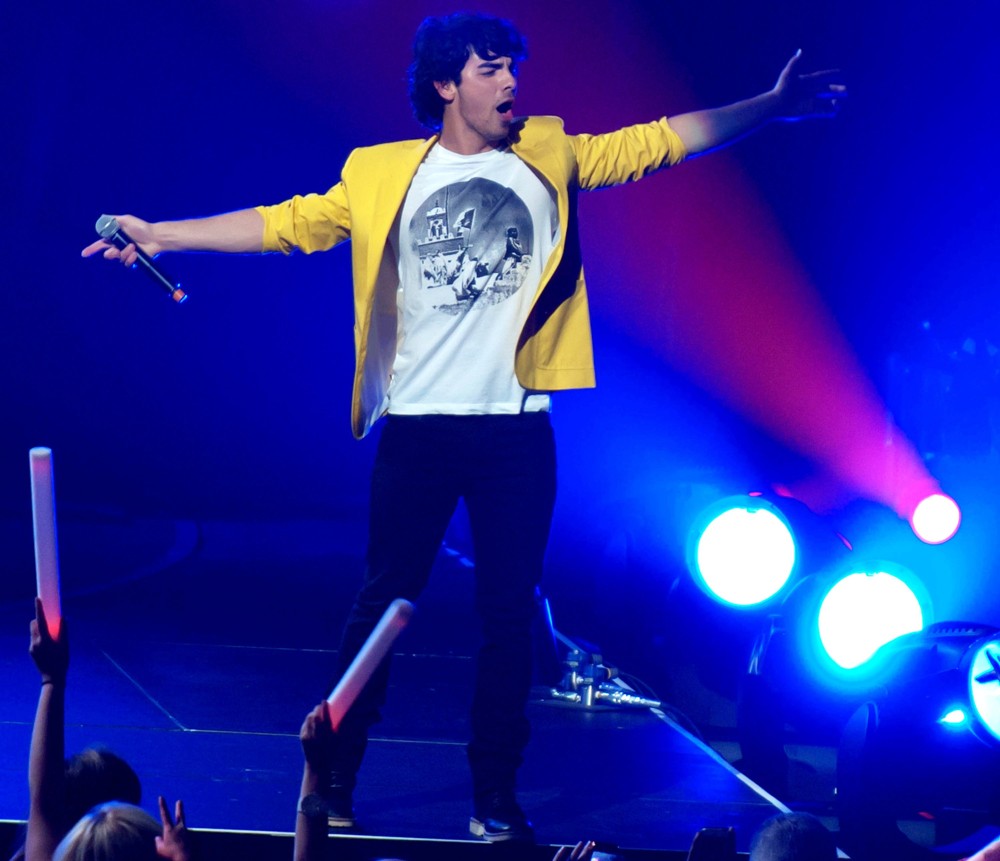 Joe Jonas;Jonas Brothers;<br>KIIS FM's Jingle Ball 2012 - Show