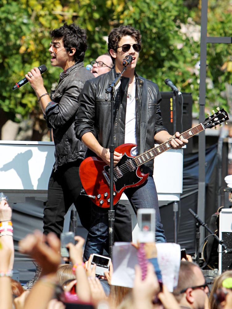 Nick Jonas Picture 54 Jonas Brothers performing live on stage at The