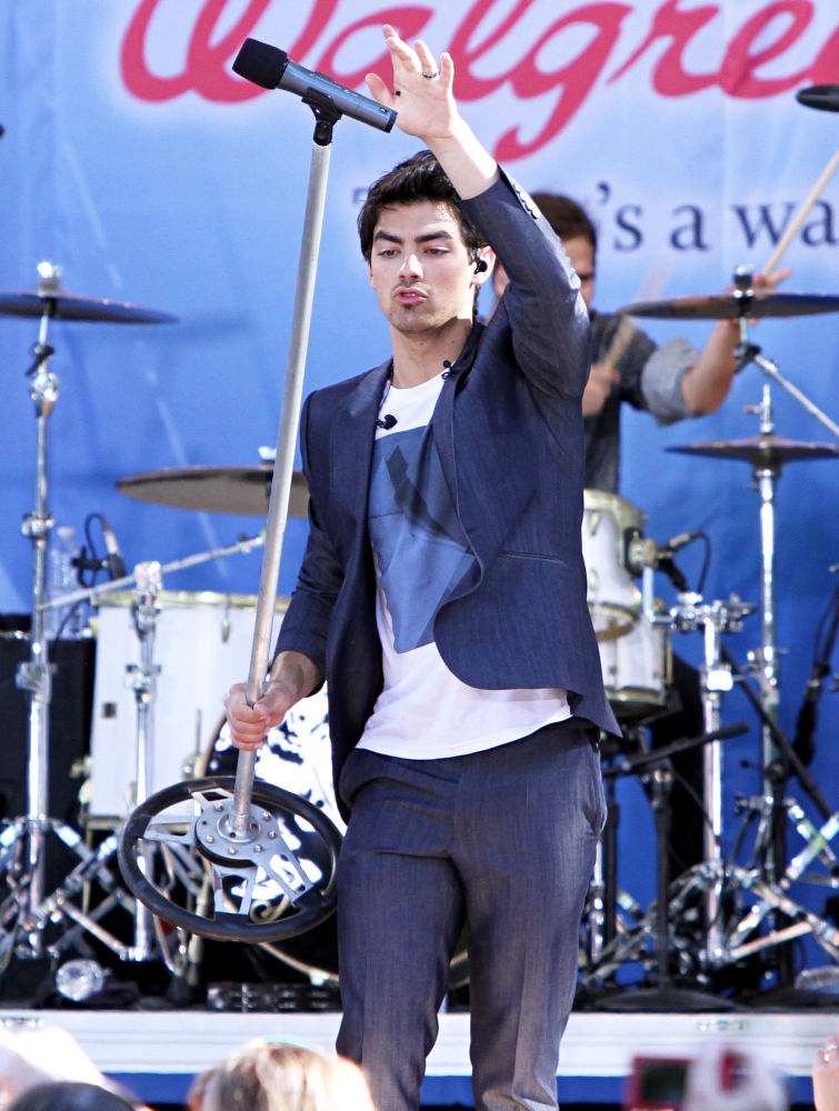 Joe Jonas;Jonas Brothers;<br>The Jonas Brothers Perform for ABC's 'Good Morning America' Summer Concert Series
