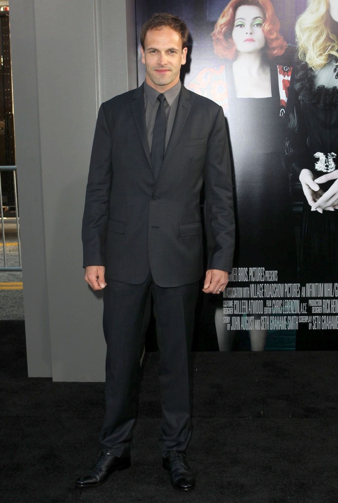 Jonny Lee Miller;<br>Dark Shadows Premiere