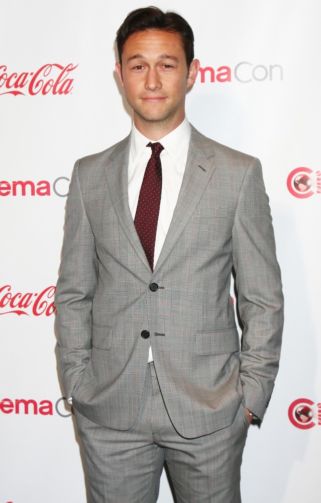 Joseph Gordon-Levitt;<br>2013 CinemaCon Big Screen Achievement Awards