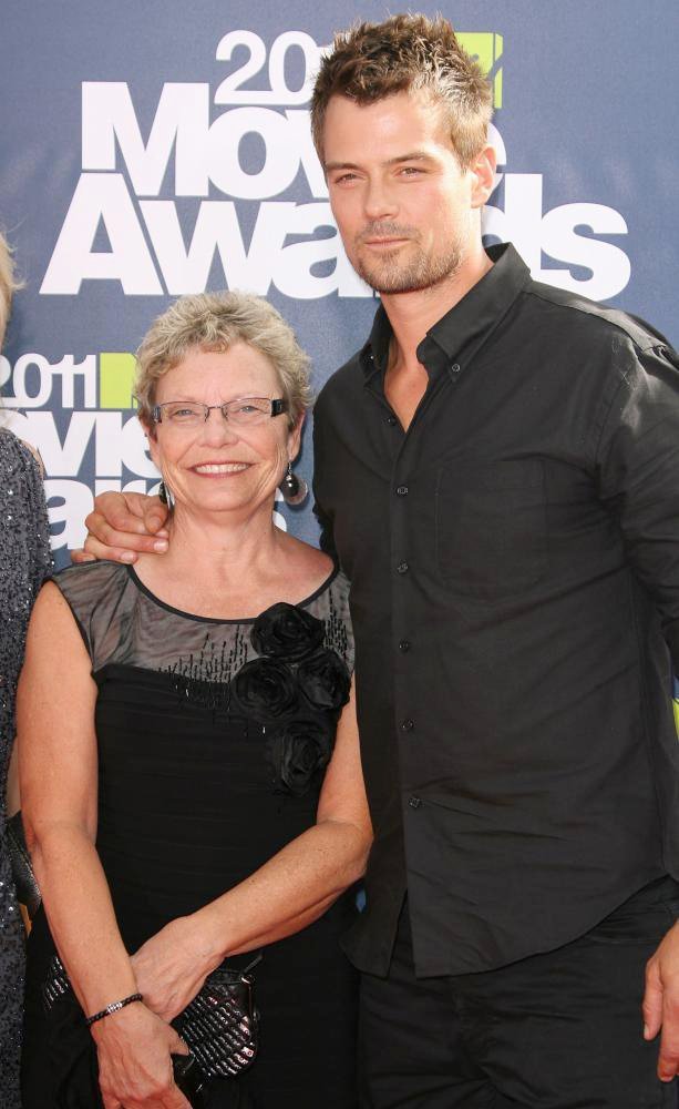 Josh Duhamel;<br>2011 MTV Movie Awards - Arrivals
