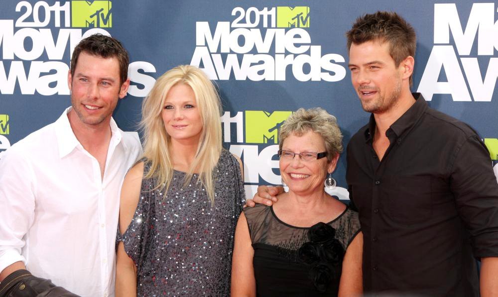 Josh Duhamel;<br>2011 MTV Movie Awards - Arrivals
