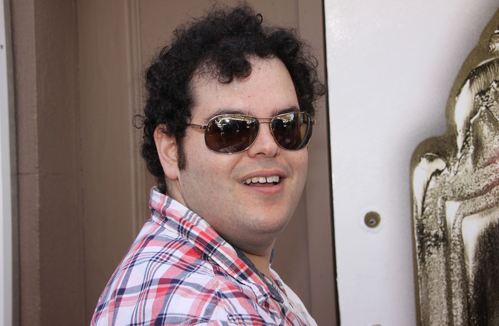 Josh Gad;<br>The Broadway Musical Production of The Book of Mormon Treats Their Fans with A Free Performance
